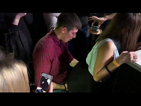 ❤️ Īsts sekss krievu naktsklubā. 18 gadus veca krievu meitene anālajā atverē un vagīnā, kas drāzta naktsklubā ❤❌ Duršanās video pie mums lv.sitevox.top ❌️❤